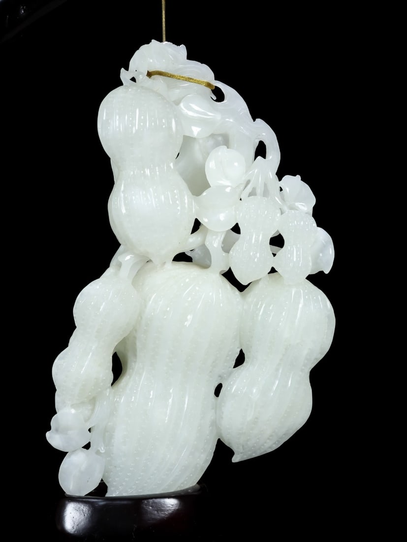 Two Qing Dynasty White Hetian Jade Peanut Statue - 3