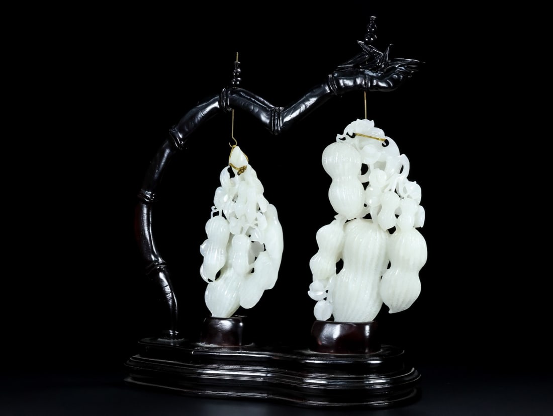 Two Qing Dynasty White Hetian Jade Peanut Statue - 4