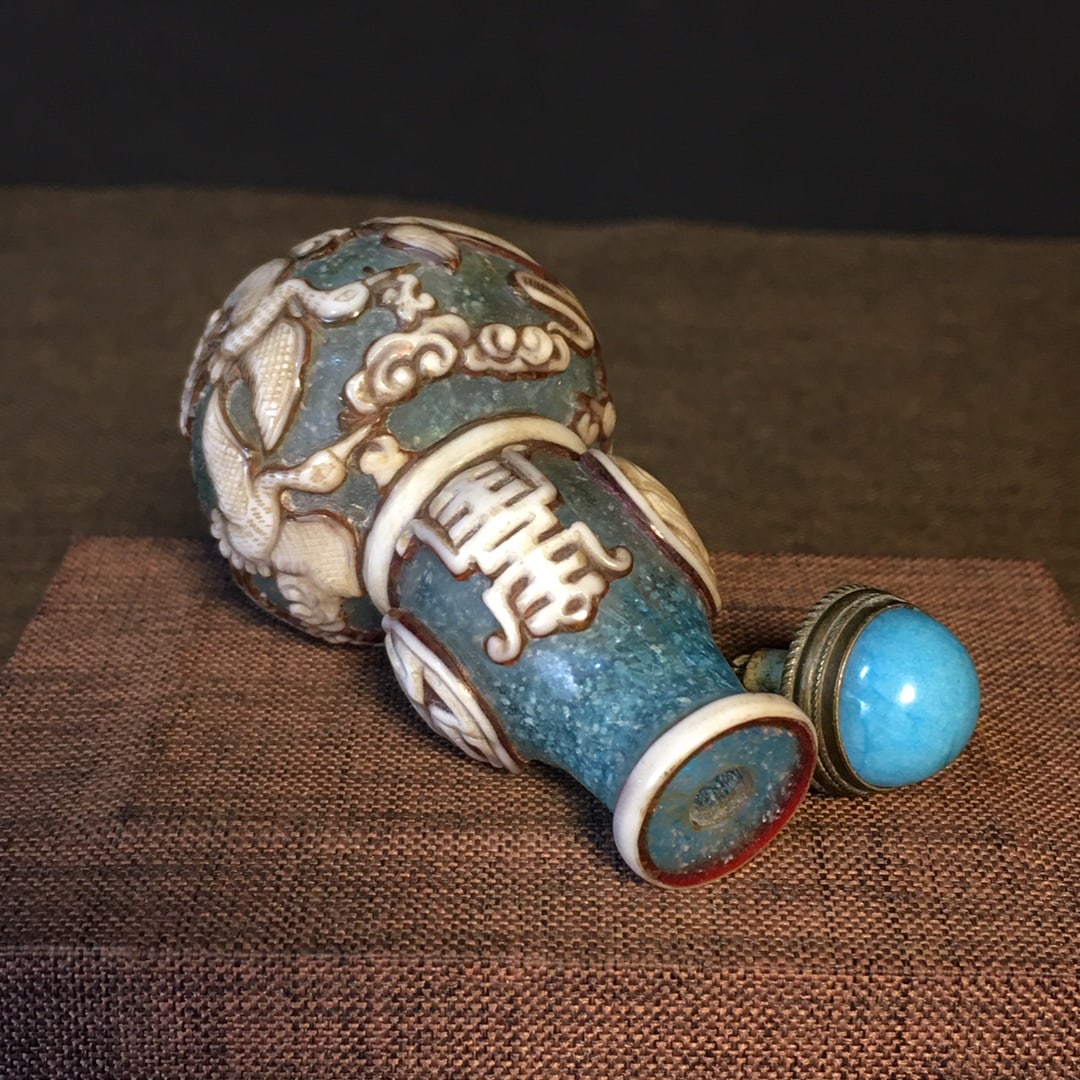 Old Peking Glass Gourd Snuff Bottle - 8