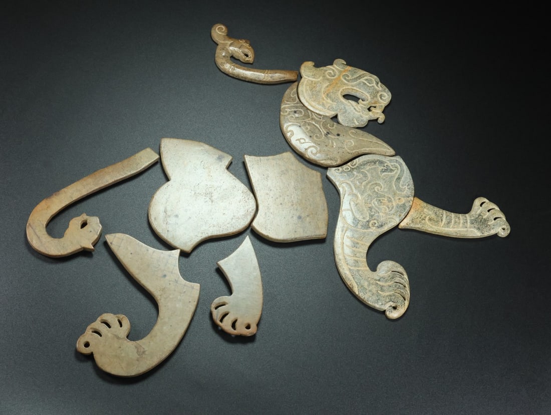 A Set Old Hetian Jade Mythology Statue - Tiger - 2