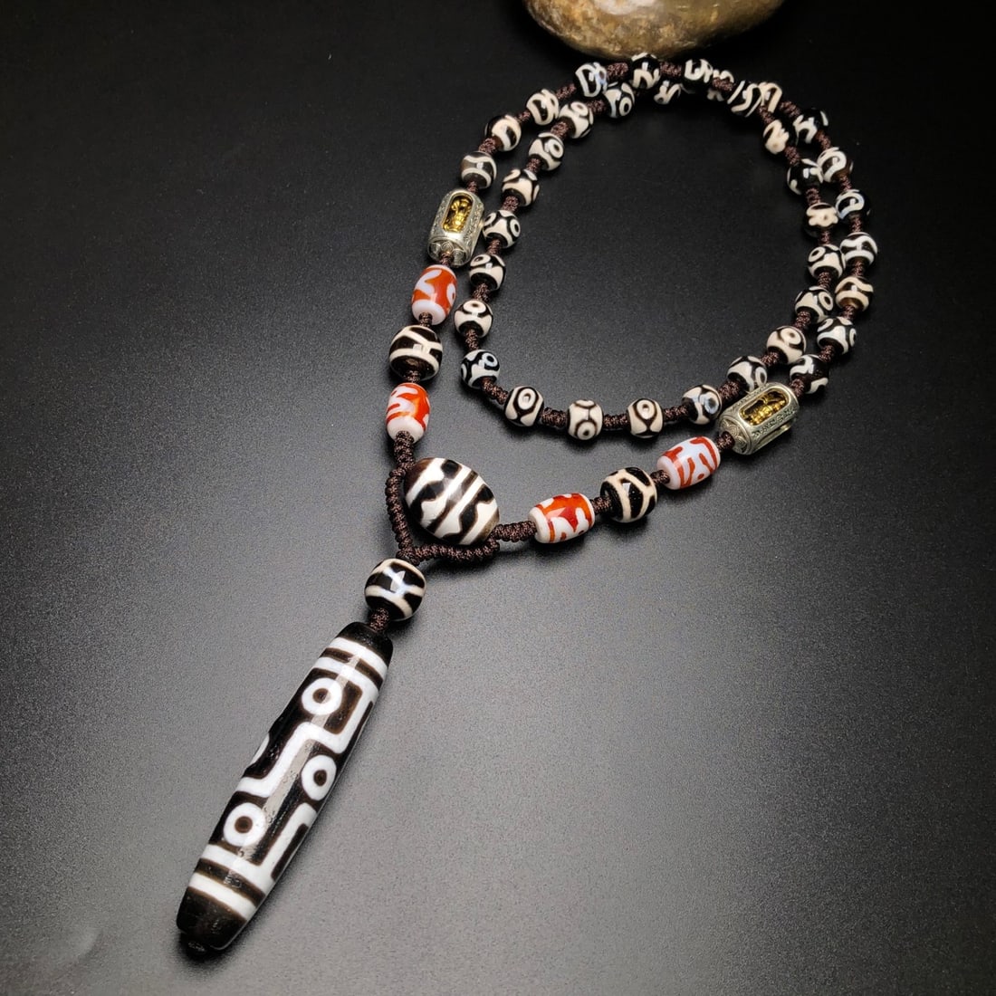 Old Tibetan DZI Agate Pendant & Necklace - 4