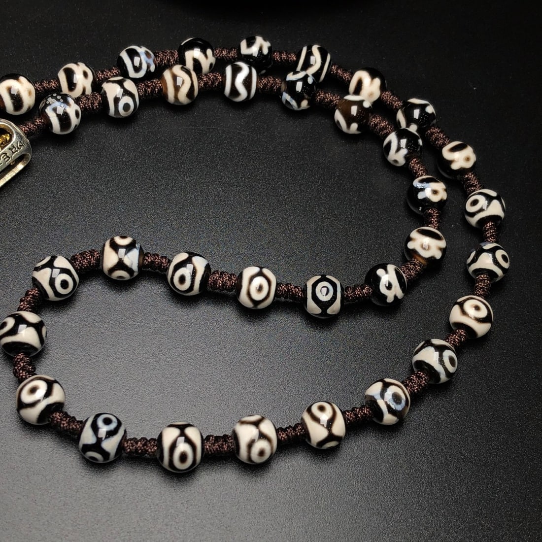 Old Tibetan DZI Agate Pendant & Necklace - 7