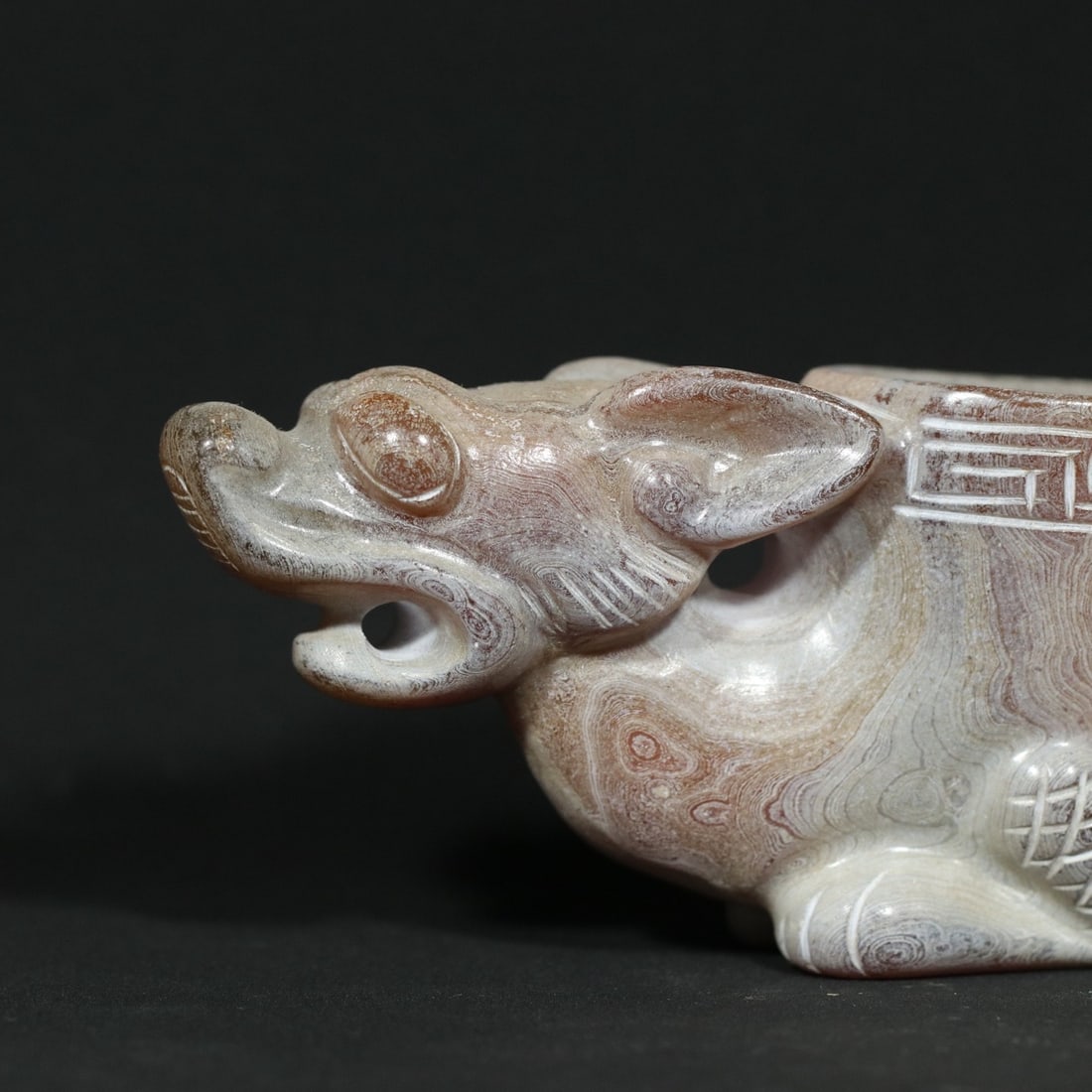 Old Agate Carved Beast Cup Statue - 5