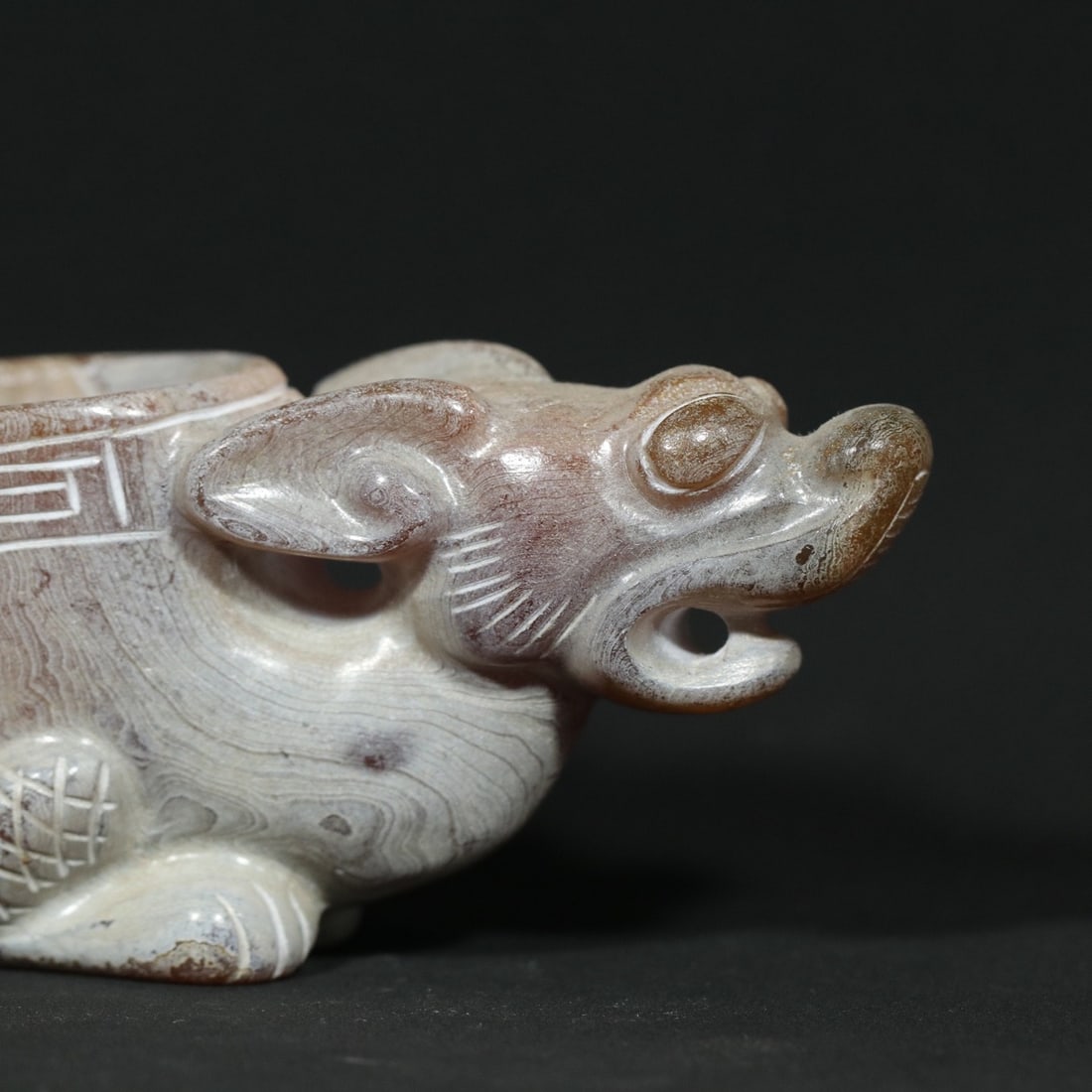 Old Agate Carved Beast Cup Statue - 7