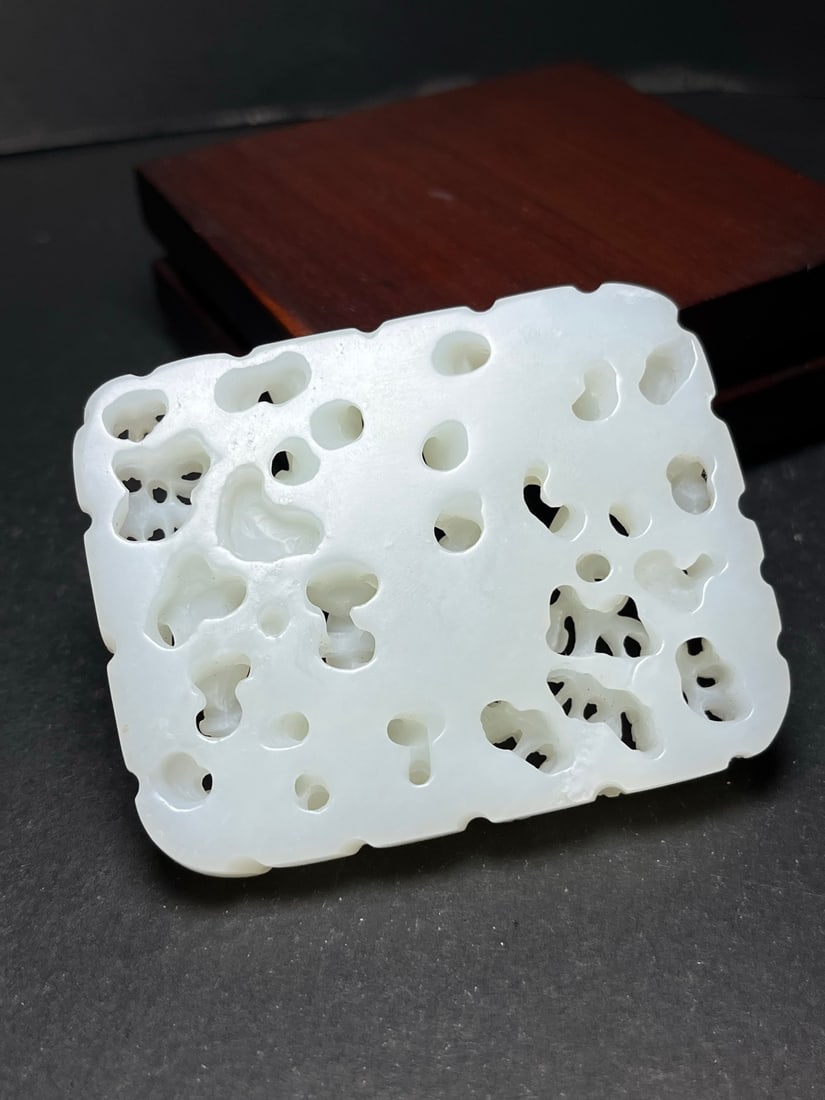 Superb White Hetian Jade Hand Carved Figure Pendant - 7