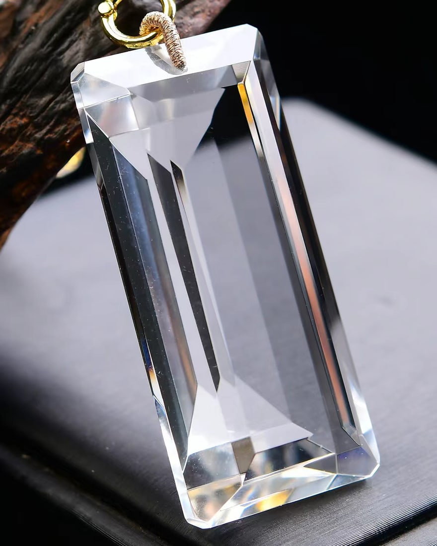 Natural White Crystal Lucky Pendant - 3