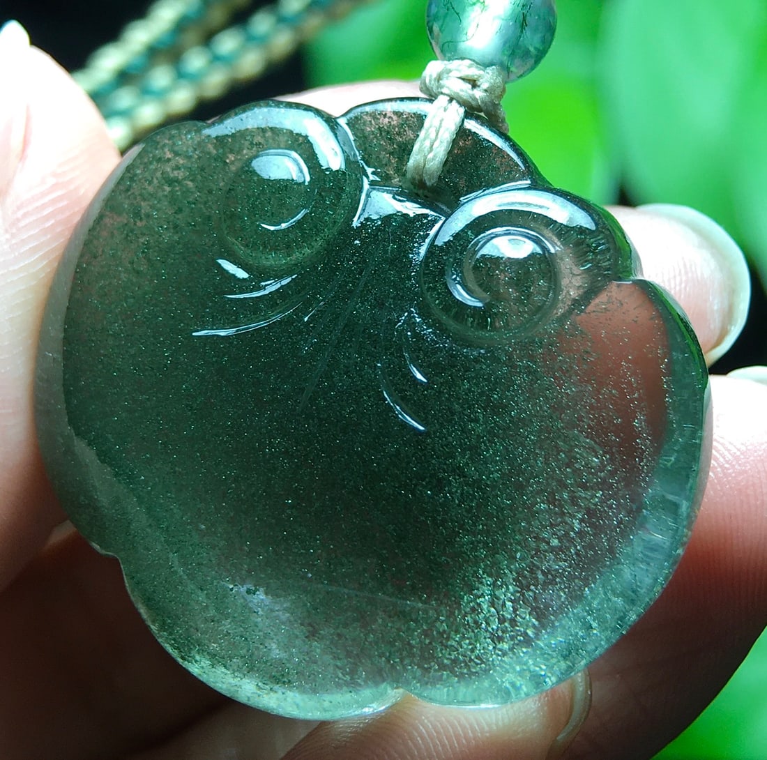 Natural Green Crystal Ruyi Pendant - 6