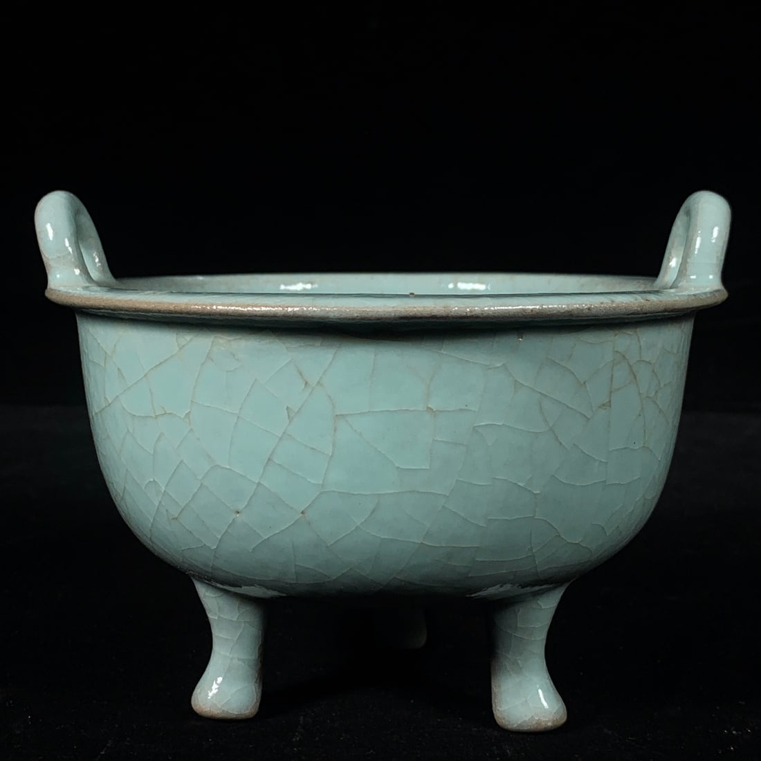 Old Ru Kiln Double Ear Porcelain Incense Burner: Title: Old Hetian Jade Dragon Pendant Date/Period: After2091 Origin: Chinese Dimension: 59x80x25(mm) 2.32x3.15x0.98(inches) Weight 0.35 lbs/157g Materials: Hetian Jade Reserve: $350.00 Shipping: