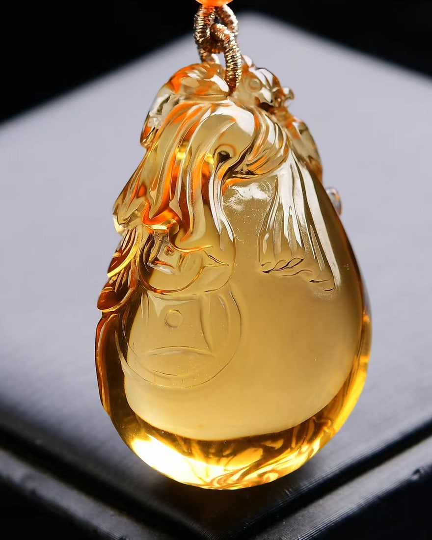 Natural Yellow Citrine Money Poket Pendant: Title: Old Hetian Jade Dragon Pendant Date/Period: After2095 Origin: Chinese Dimension: 59x80x25(mm) 2.32x3.15x0.98(inches) Weight 0.35 lbs/157g Materials: Hetian Jade Reserve: $469.00 Shipping:
