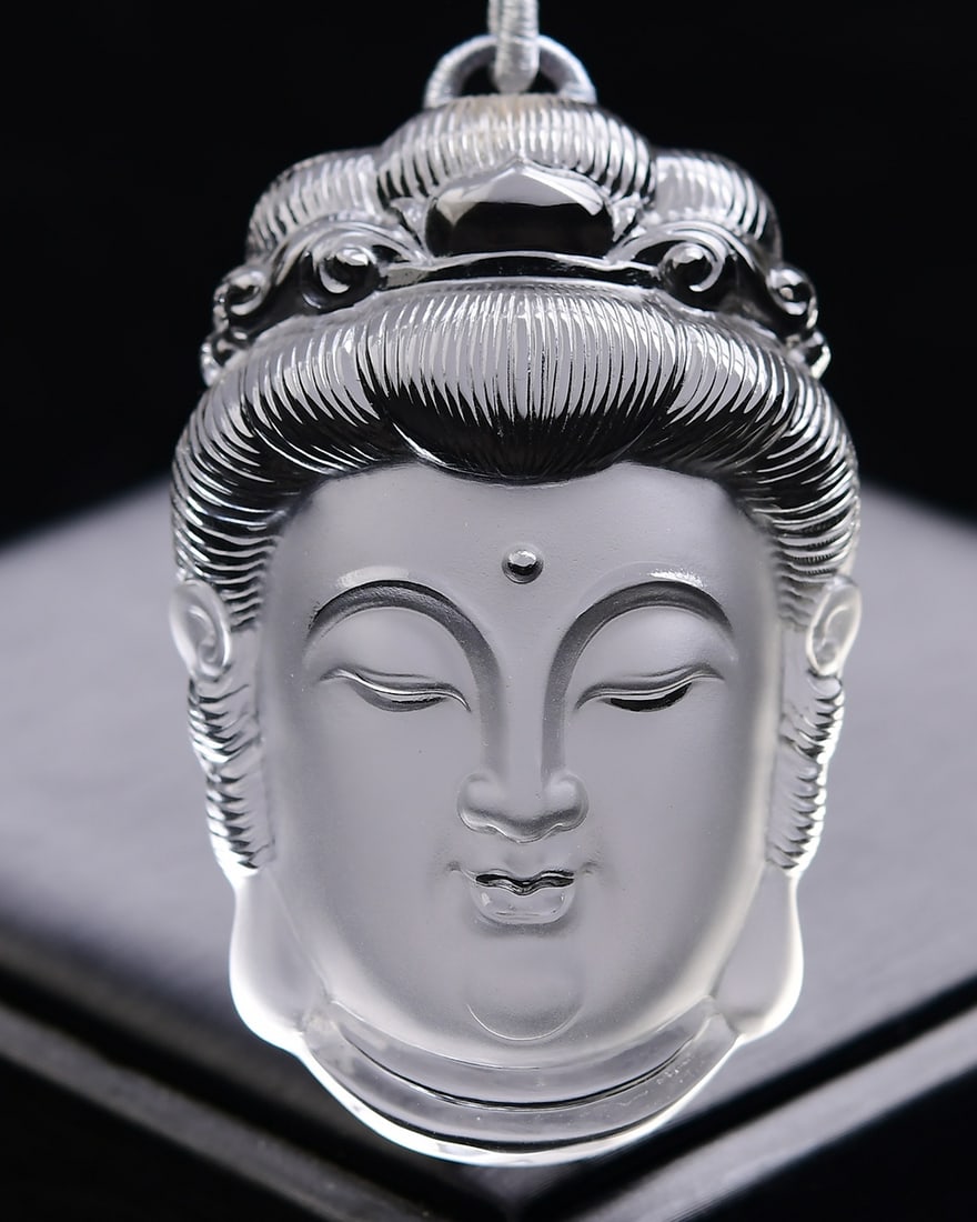 Natural White Crystal Carved Kwan-yin Pendant: Title: Old Hetian Jade Dragon Pendant Date/Period: After2112 Origin: Chinese Dimension: 59x80x25(mm) 2.32x3.15x0.98(inches) Weight 0.35 lbs/157g Materials: Hetian Jade Reserve: $220.00 Shipping: