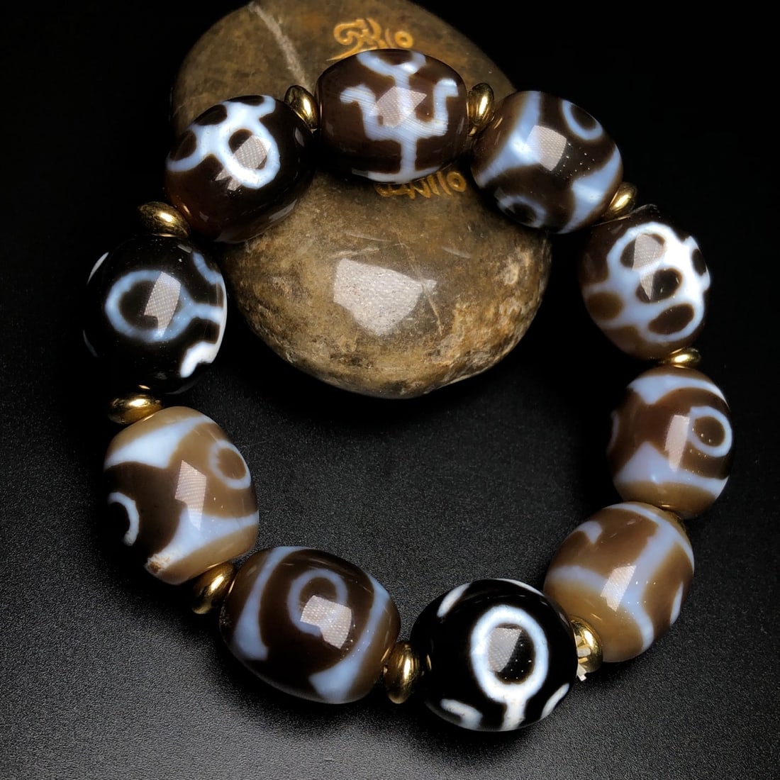 Old Tibetan DZI Agate Hand Chain - 5