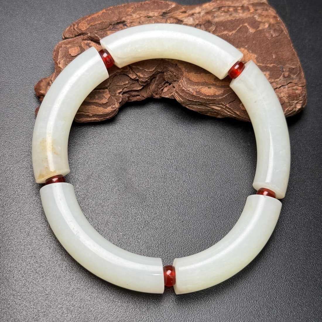 Old Hetian Jade Bracelet: Title: Old Hetian Jade Dragon Pendant Date/Period: After2121 Origin: Chinese Dimension: 59x80x25(mm) 2.32x3.15x0.98(inches) Weight 0.35 lbs/157g Materials: Hetian Jade Reserve: $299.00 Shipping: Domes