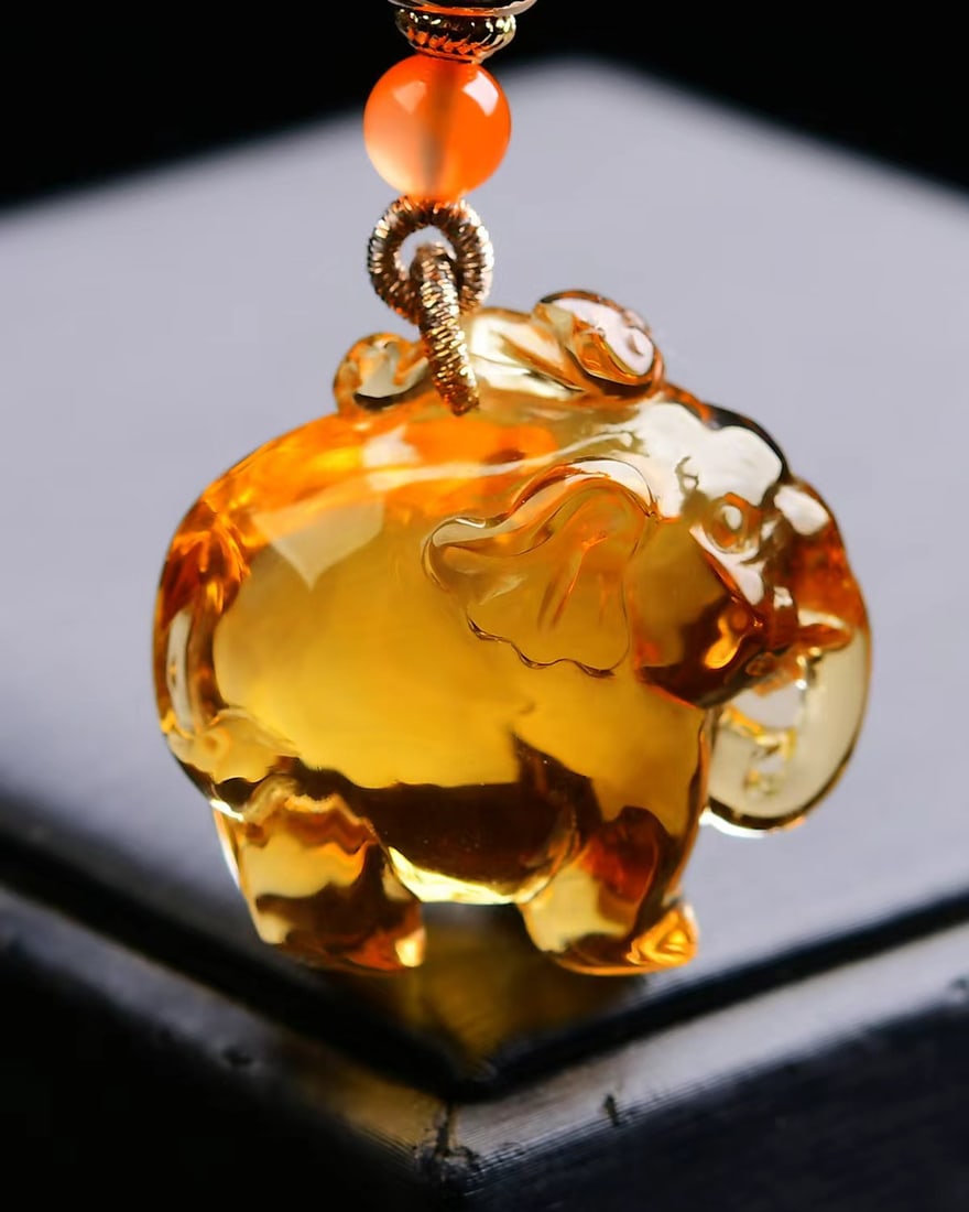 Natural Yellow Citrine Elephant Pendant - 2