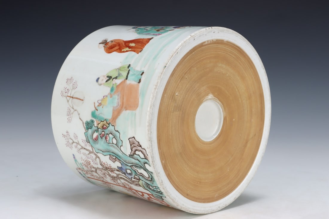 Superb Old Famille Rose Figure Porcelain Brush Pot w Box - 8