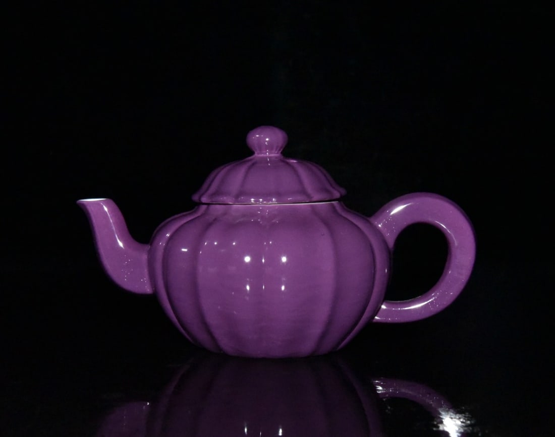 Chinese Purple Glaze Porcelain Teapot: Title: Old Hetian Jade Dragon Pendant Date/Period: After2136 Origin: Chinese Dimension: 59x80x25(mm) 2.32x3.15x0.98(inches) Weight 0.35 lbs/157g Materials: Hetian Jade Reserve: $299.00 Shipping: