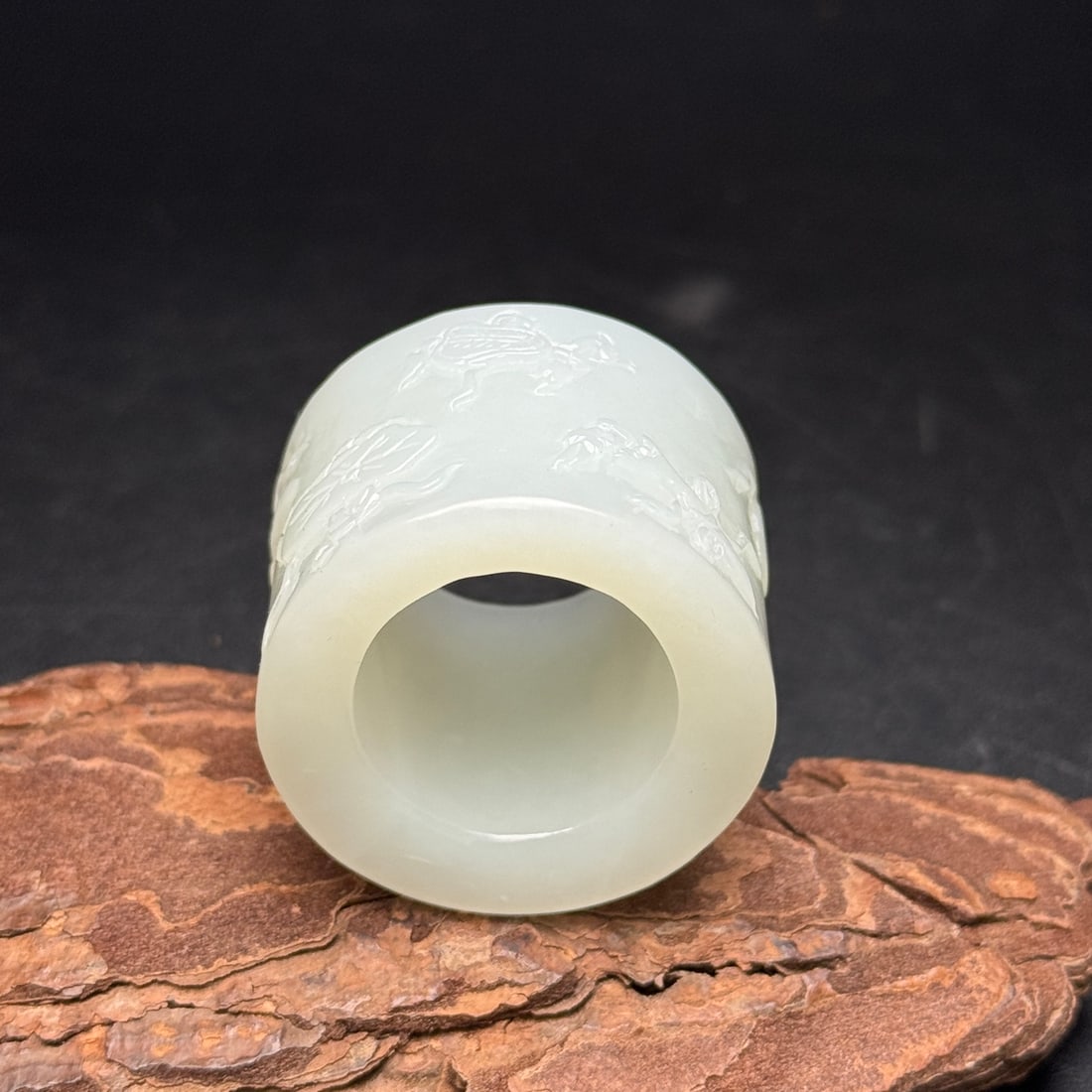 Natural White Hetian Jade Thumb Ring 22mm I.D. - 4