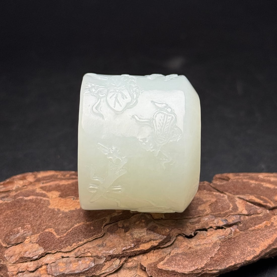 Natural White Hetian Jade Thumb Ring 22mm I.D. - 5
