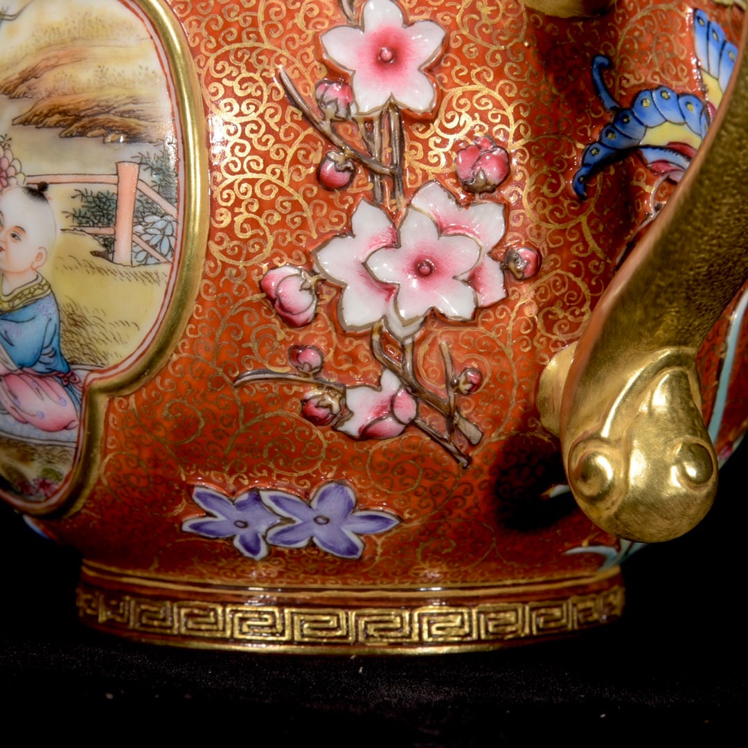 Superb Gilt Gold Famille Rose Porcelain Teapot - 6