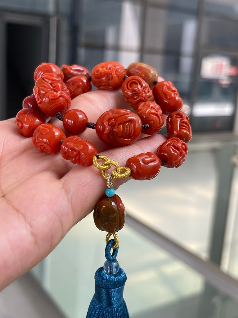 Natural Nanhong Agate Carved Eighteen Arhat Hand Chain with Certificate - 6