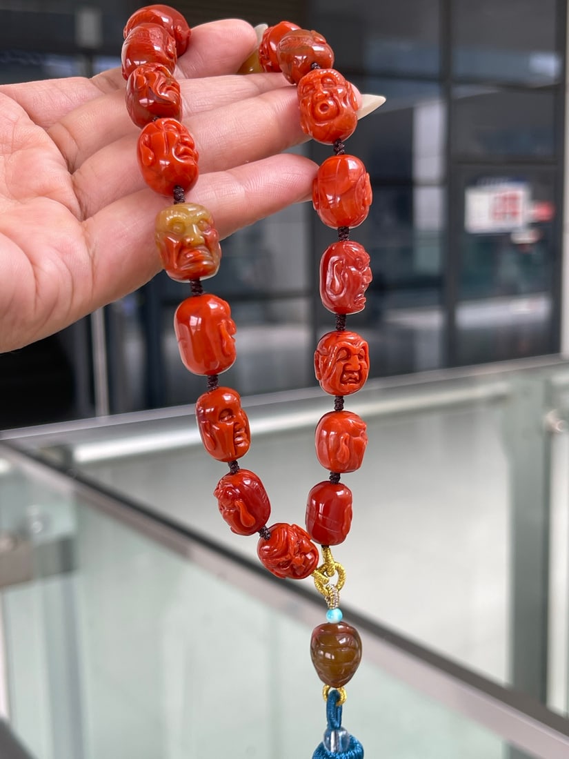 Natural Nanhong Agate Carved Eighteen Arhat Hand Chain with Certificate - 8
