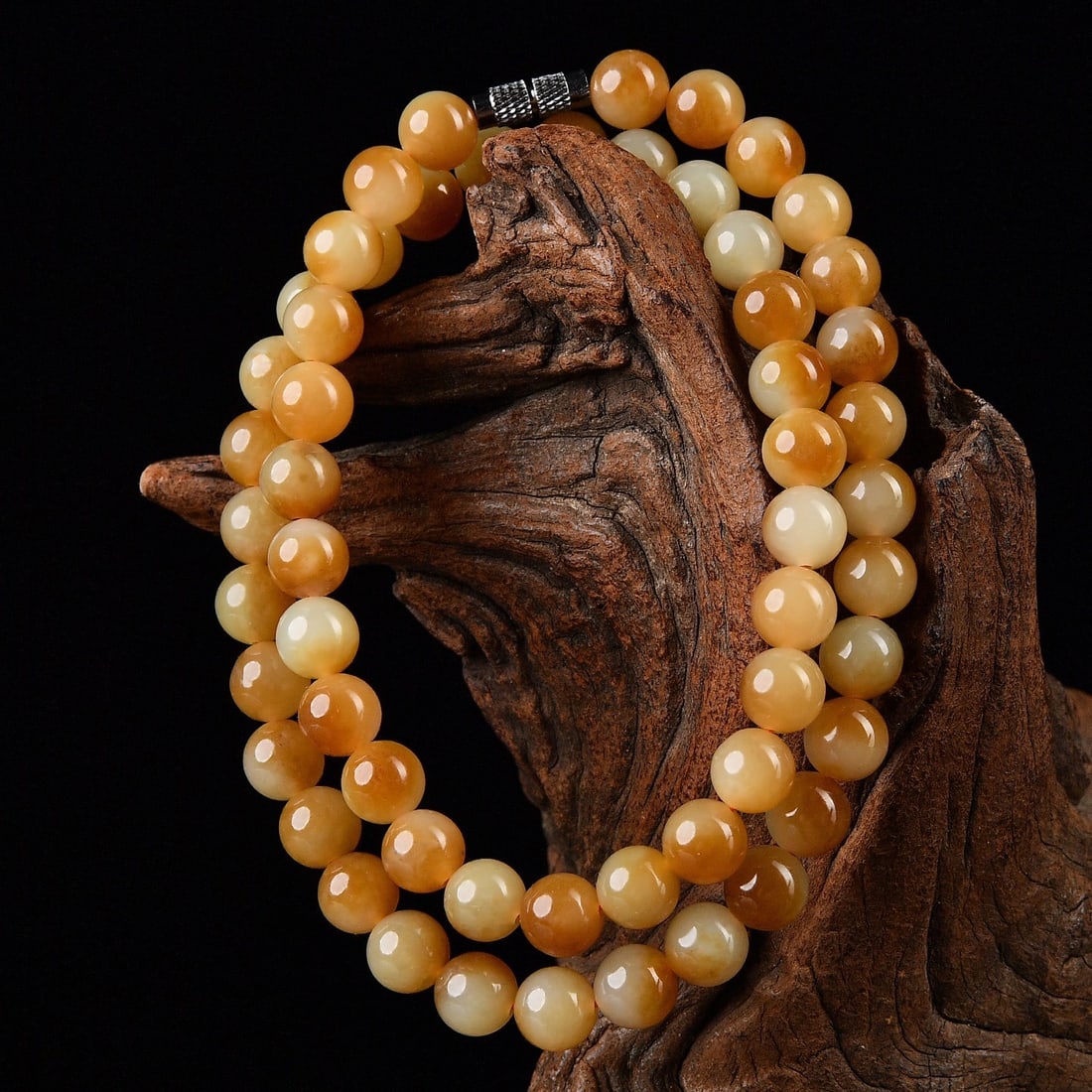 8mm Natural Hetian Jade Beads Necklace with Certificate: Title: Old Hetian Jade Dragon Pendant Date/Period: After2173 Origin: Chinese Dimension: 59x80x25(mm) 2.32x3.15x0.98(inches) Weight 0.35 lbs/157g Materials: Hetian Jade Reserve: $399.00 Shipping: