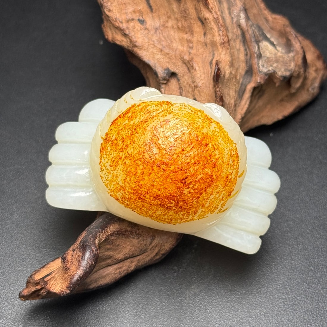 Natural Hetian Jade Hand Carved Crab Pendant: Title: Old Hetian Jade Dragon Pendant Date/Period: After2180 Origin: Chinese Dimension: 59x80x25(mm) 2.32x3.15x0.98(inches) Weight 0.35 lbs/157g Materials: Hetian Jade Reserve: $499.00 Shipping: