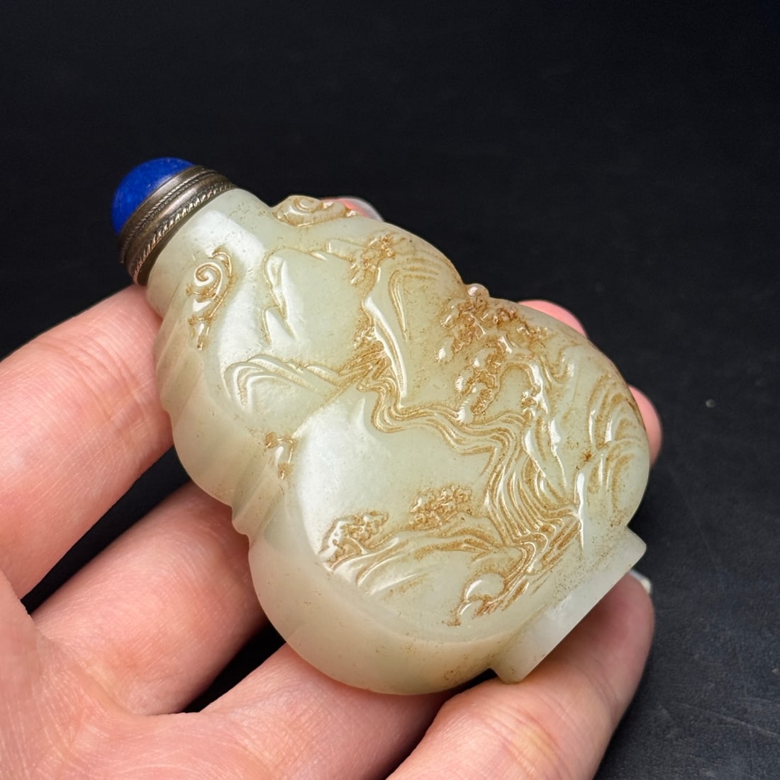 Old Hetian Jade Snuff Bottle - 9