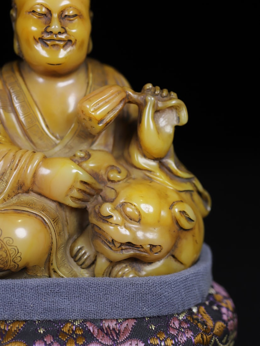 Vintage Shoushan Stone Hand-Carved Arhat Statue w Box - 6