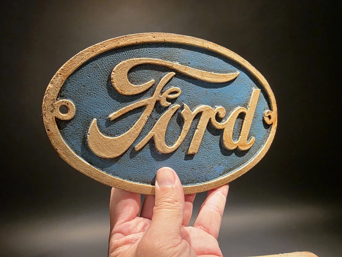 Cast Iron Ford Plaque Sign - 10