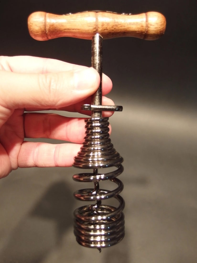 Spring Assisted Direct Pull Corkscrew Wine Bottle Opener - 4