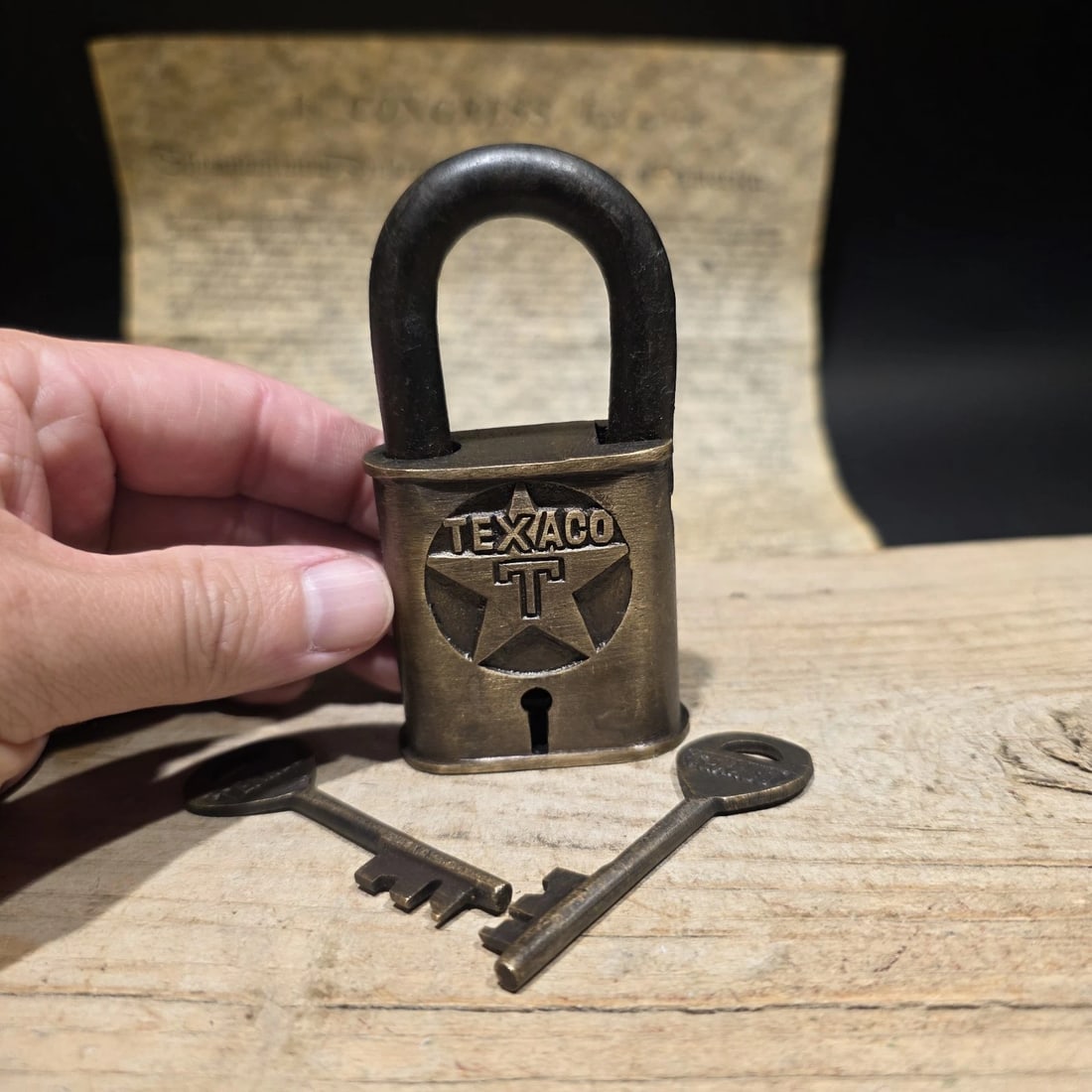 4" Antique Style Brass & Iron Texaco Padlock with Keys Oil Company Lock: Heavy padlock featuring the Texaco star logo, styled after early to mid-20th century oil company branding. Texaco, founded in 1901, became one of the most recognizable names in American petroleum,