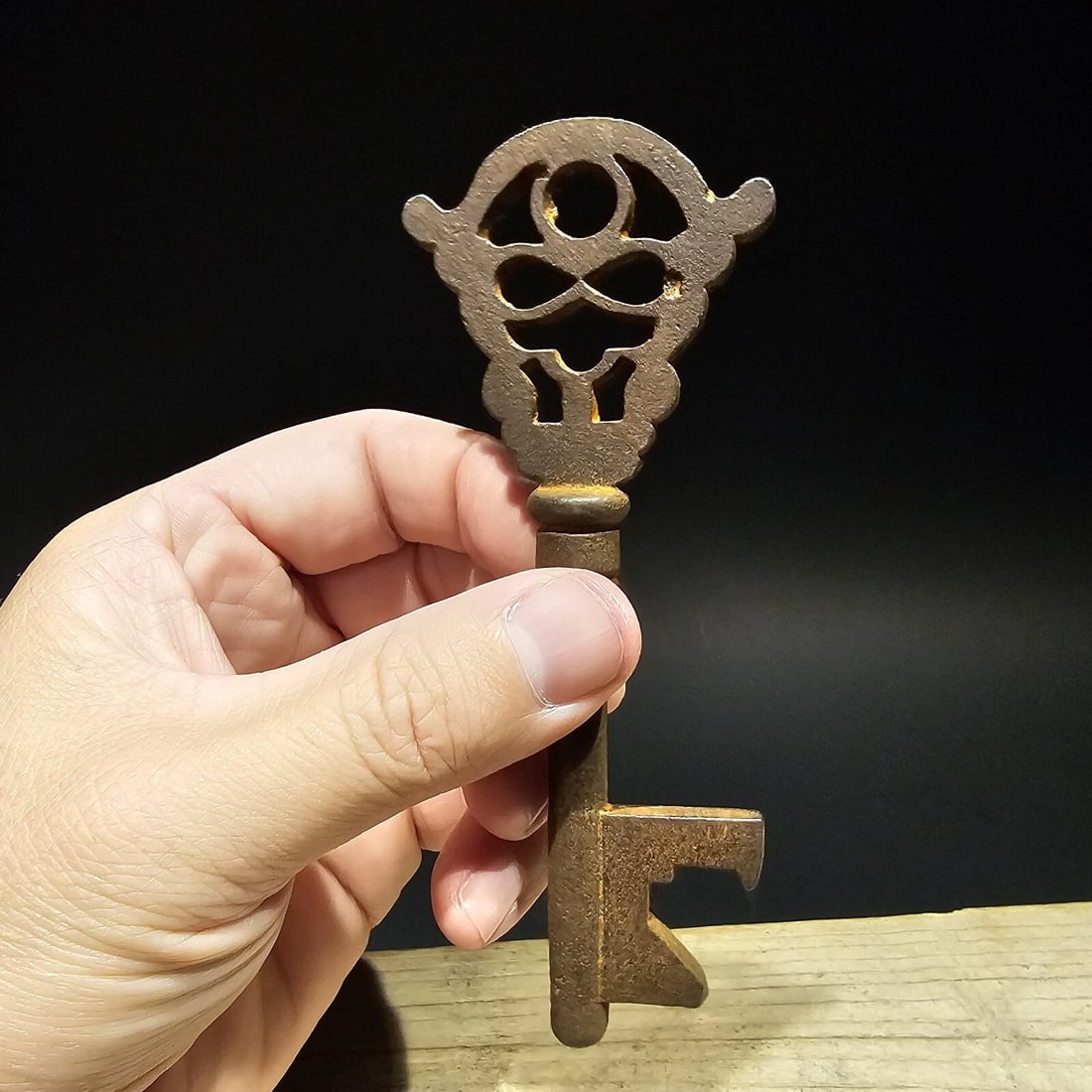 5" Iron Large Key - 7