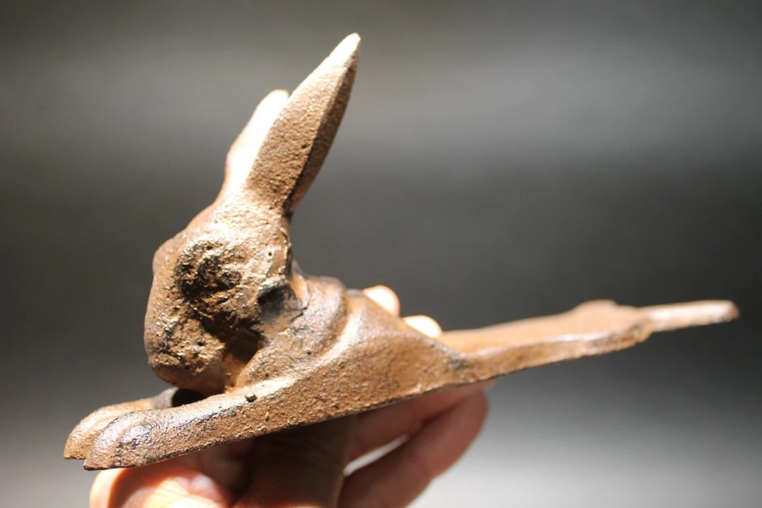 Cast Iron Door Stop Rabbit Hare Wedge Rust/Black - 11