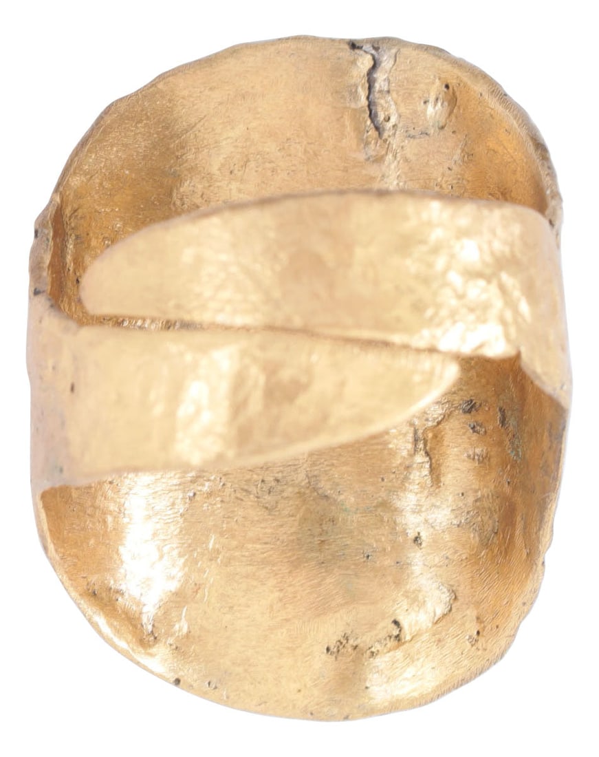 SUPERB VIKING SHIELD RING, C. 9TH-10TH CENTURY, SIZE 10-10 1/2 - 2