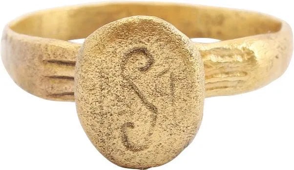 ROMAN SORCERER'S RING, 1ST C.BC-1ST C.AD, SIZE 10 3/4: Gilt bronze, large size 10 3/4. 3.0mm round face band flaring to the reeded shoulders. Raised oval bezel inscribed with the lituus, the wand of the augurs who were seers of the Roman pagan religion. T