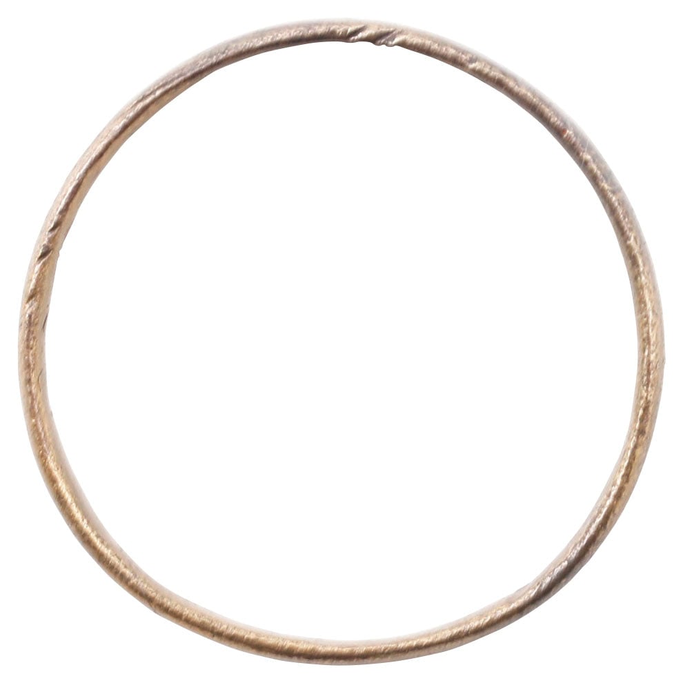 VIKING WOMAN'S WEDDING RING SIZE 9 1/4 - 2