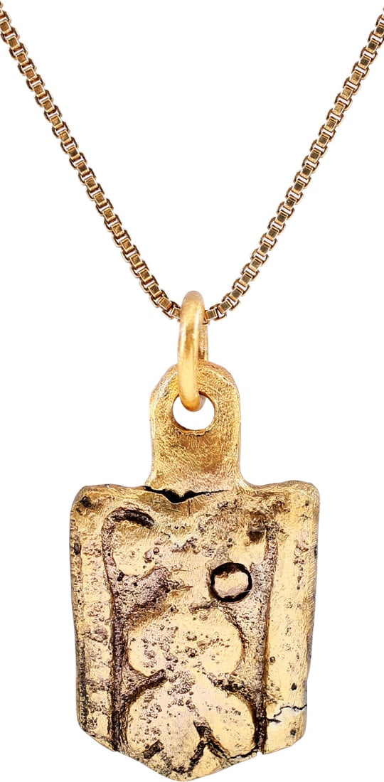 RARE VIKING WOMAN WARRIOR'S BRACELET PENDANT NECKLACE: 10th-11th century AD. Vikings were highly skilled metallurgists, and as a result, breaking metal had supernatural significance for them. Breaking ringjarn (iron rings) as shown on the Larbro Stone, wa
