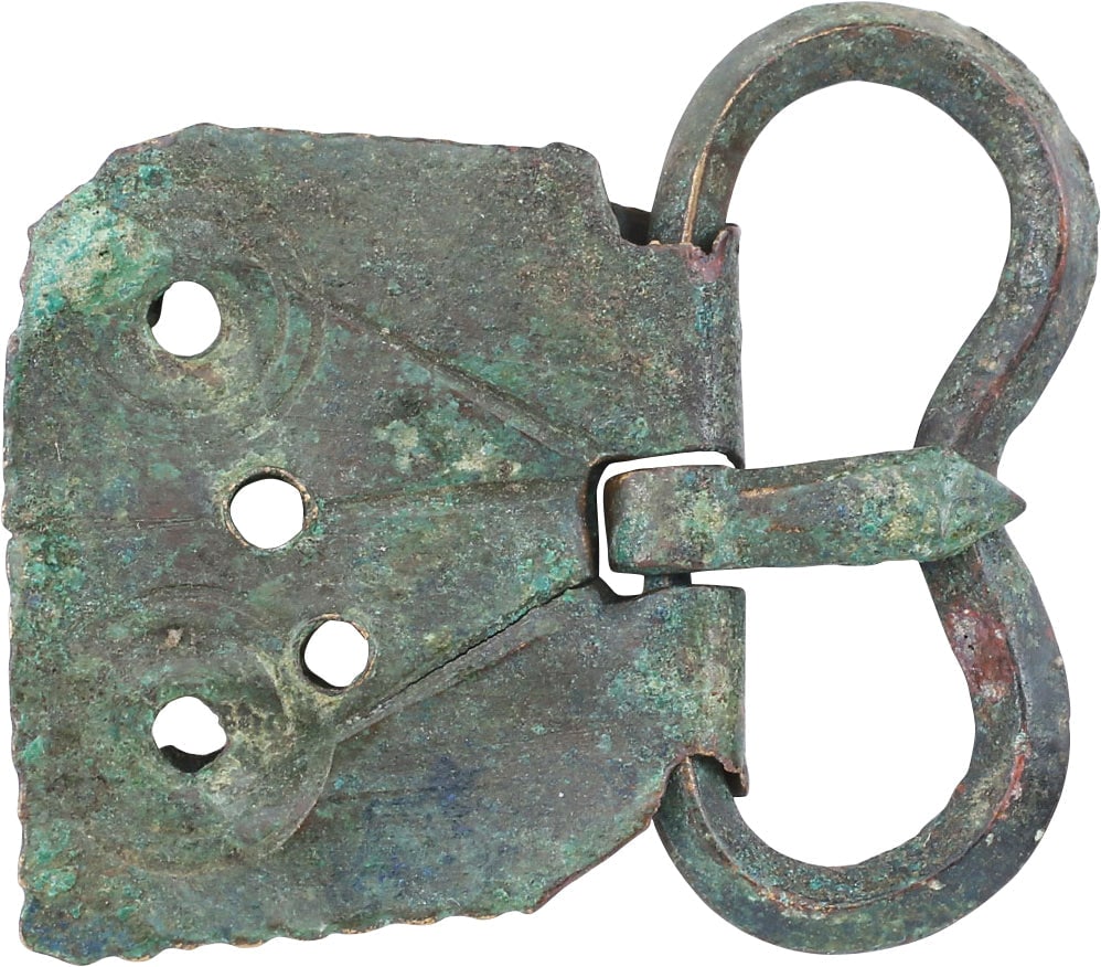 RARE ROMAN BELT BUCKLE FROM A LEGIONARIE'S PLATE ARMOR, LORICA SEGMENTATA: C.375-450 AD, the period of the fall of the Empire under invasion by the Barbarians. Just over 1 1/4" length with sheet plate engraved with an arrow and indented D shaped buckle. Roman legionaries