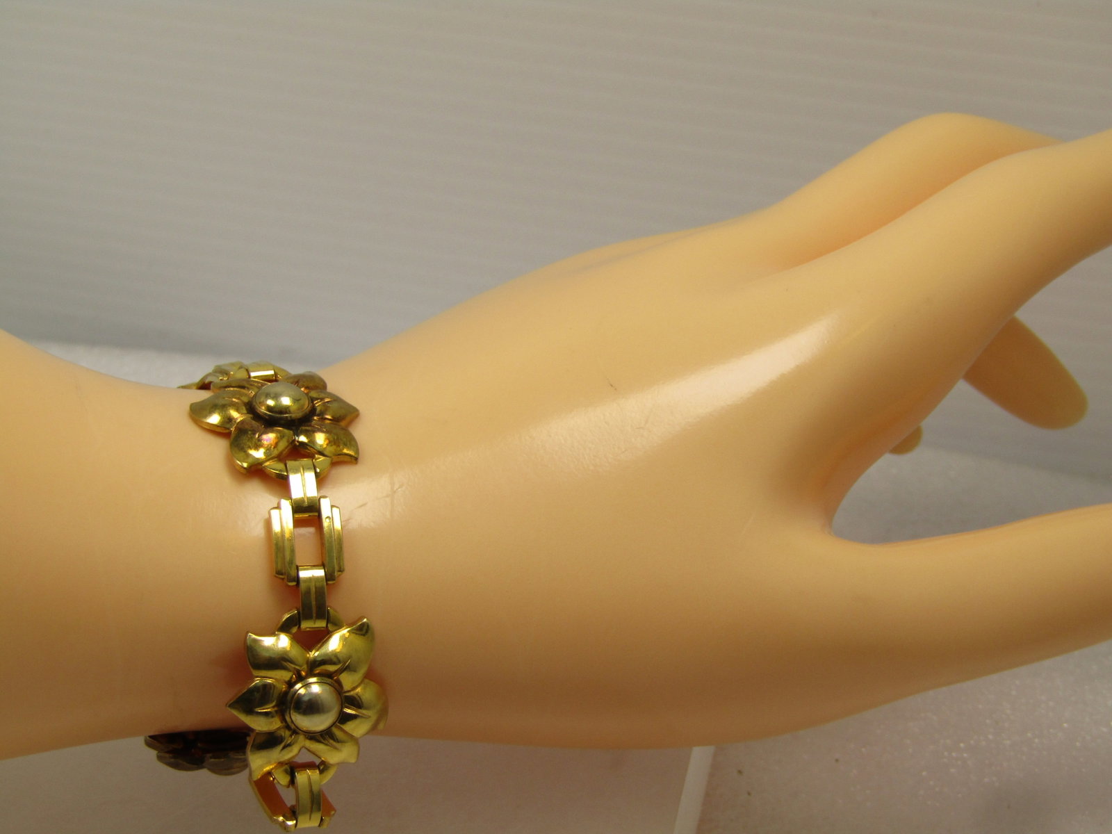 Vintage 10kt G.F. Floral Bracelet, 7", 1940's-1950's, Signed - 5