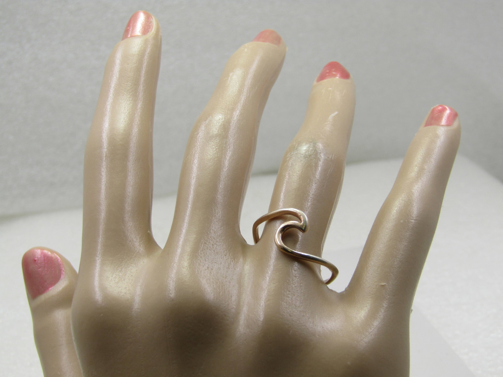 Vintage Sterling and 10kt G.F Wave Ring, Sz. 8, Signed Pura Vida - 6