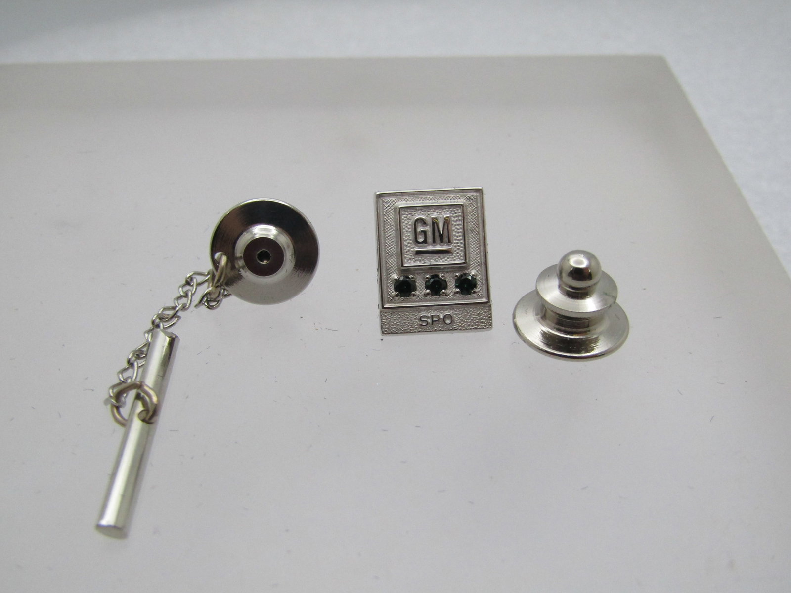 Vintage 10kt G.F. Emerald General Motors SPO Tack Pin, In Original Box - 2