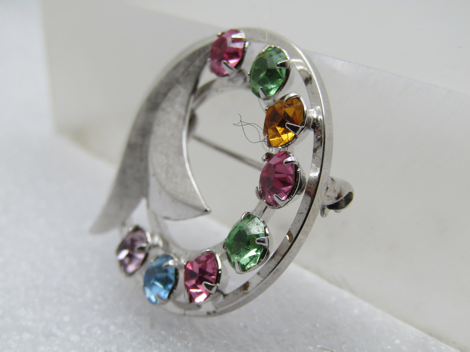 Vintage 12KT G.F. Rhinestone Brooch, Circle Leaf, Signed Catamore, 1960's-1970's - 2