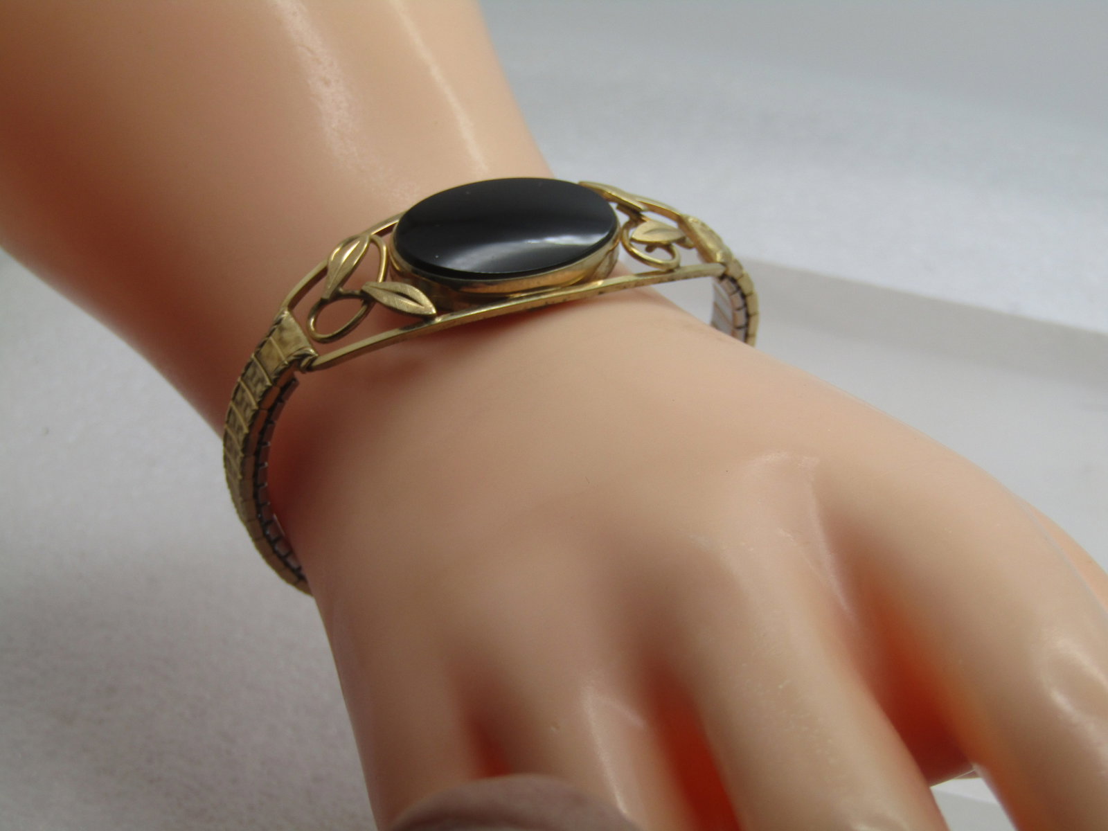 Vintage 12kt G.F. Onyx ,WRE Onyx Necklace, Bracelet, Earrings, 1940's-1950's, Signed WRE - 13