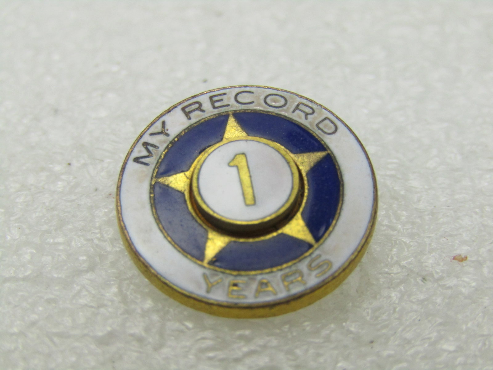 Vintage Enameled My Record 1 Years Membership Brooch, 5/8", Gold Filled (1 of 4)