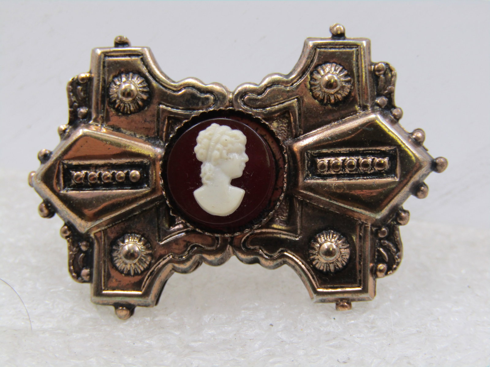 Vintage 10kt G.F. Cameo Brooch, 1930's, 1-3/8" - 8