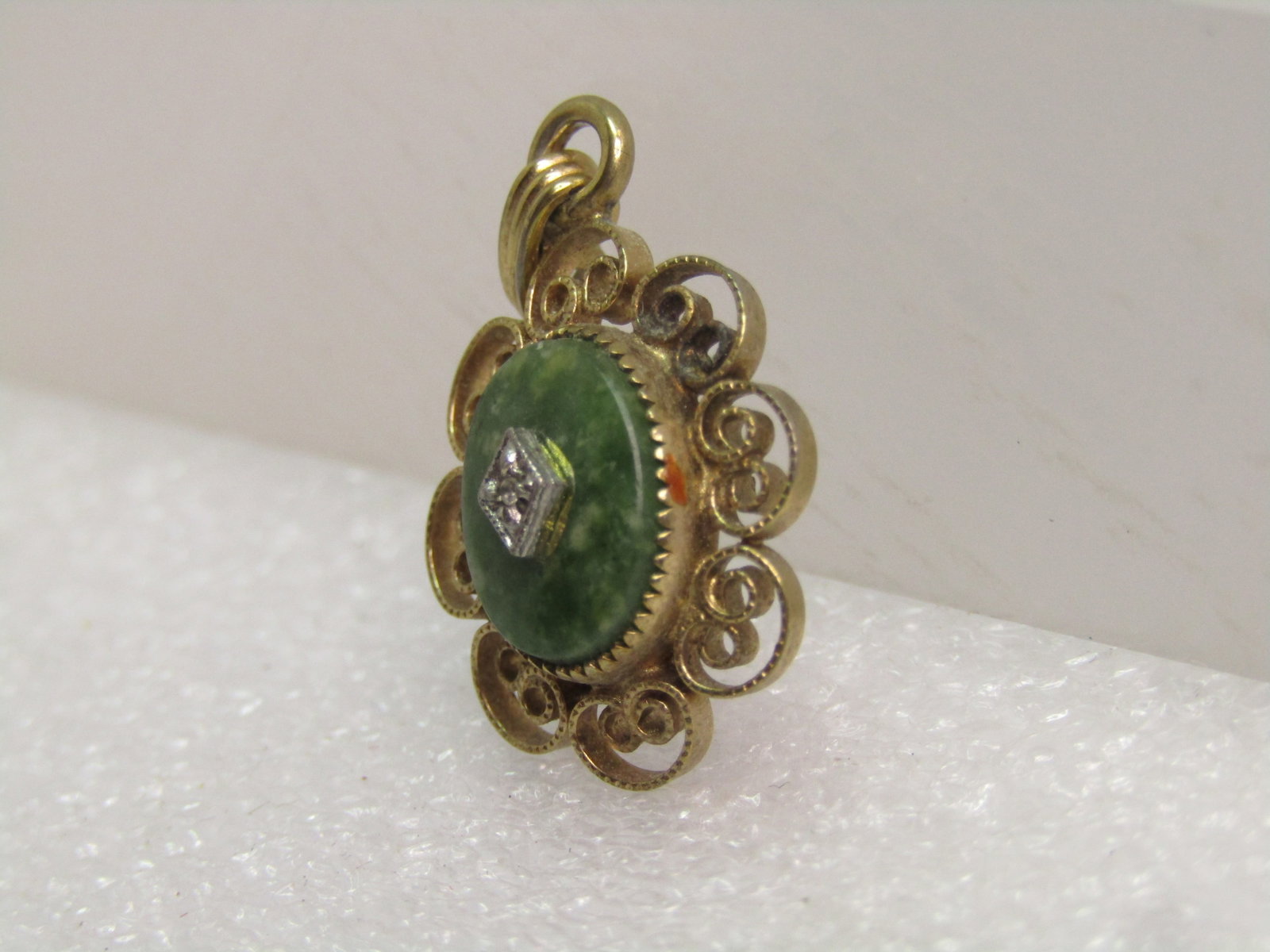 Vintage Catamore 12kt GF Agate Pendant with Diamond Chip. 1960's - 2