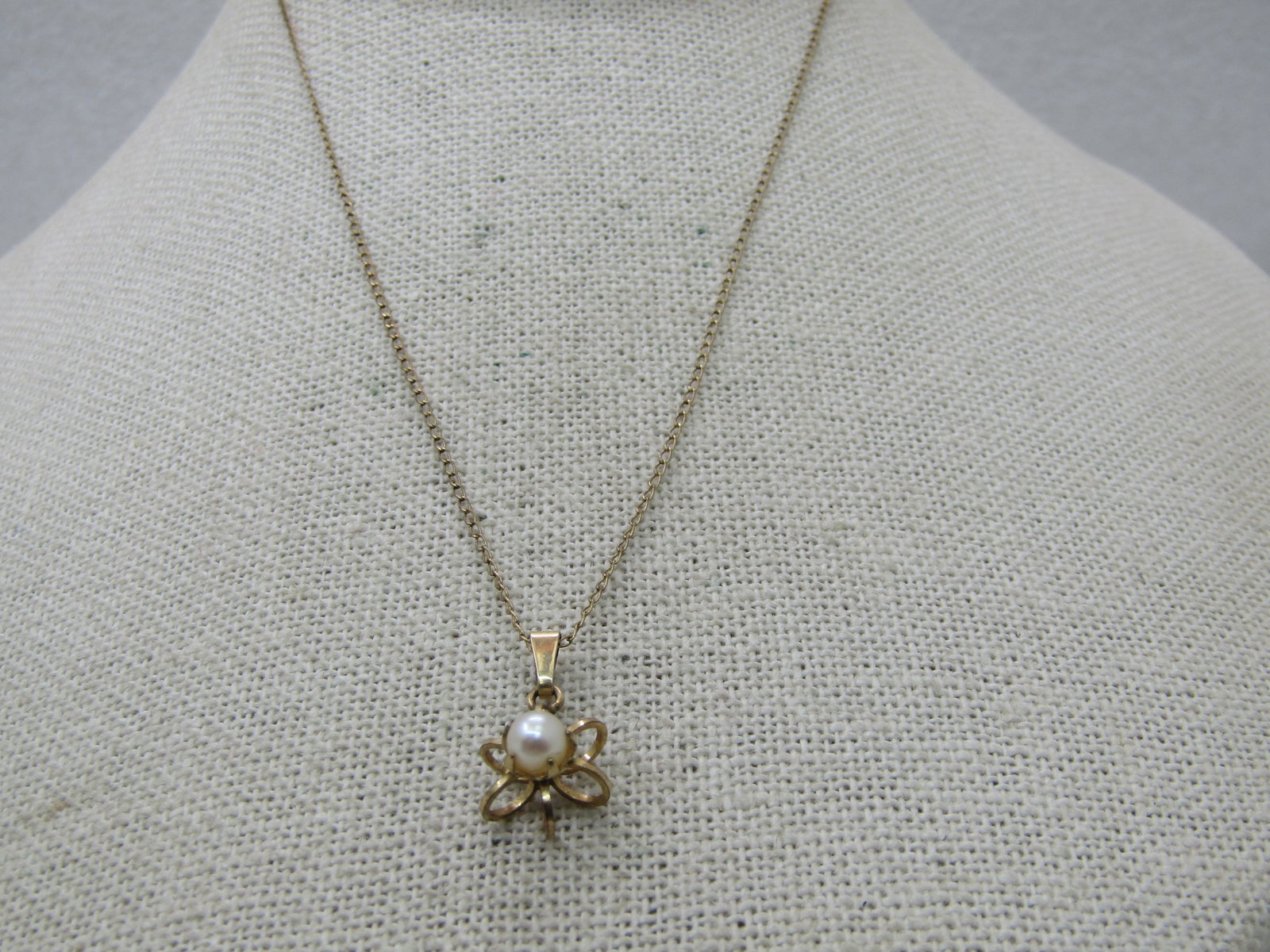Vintage 12kt g.F. Faux Pearl Necklace, 15" Chain - 2