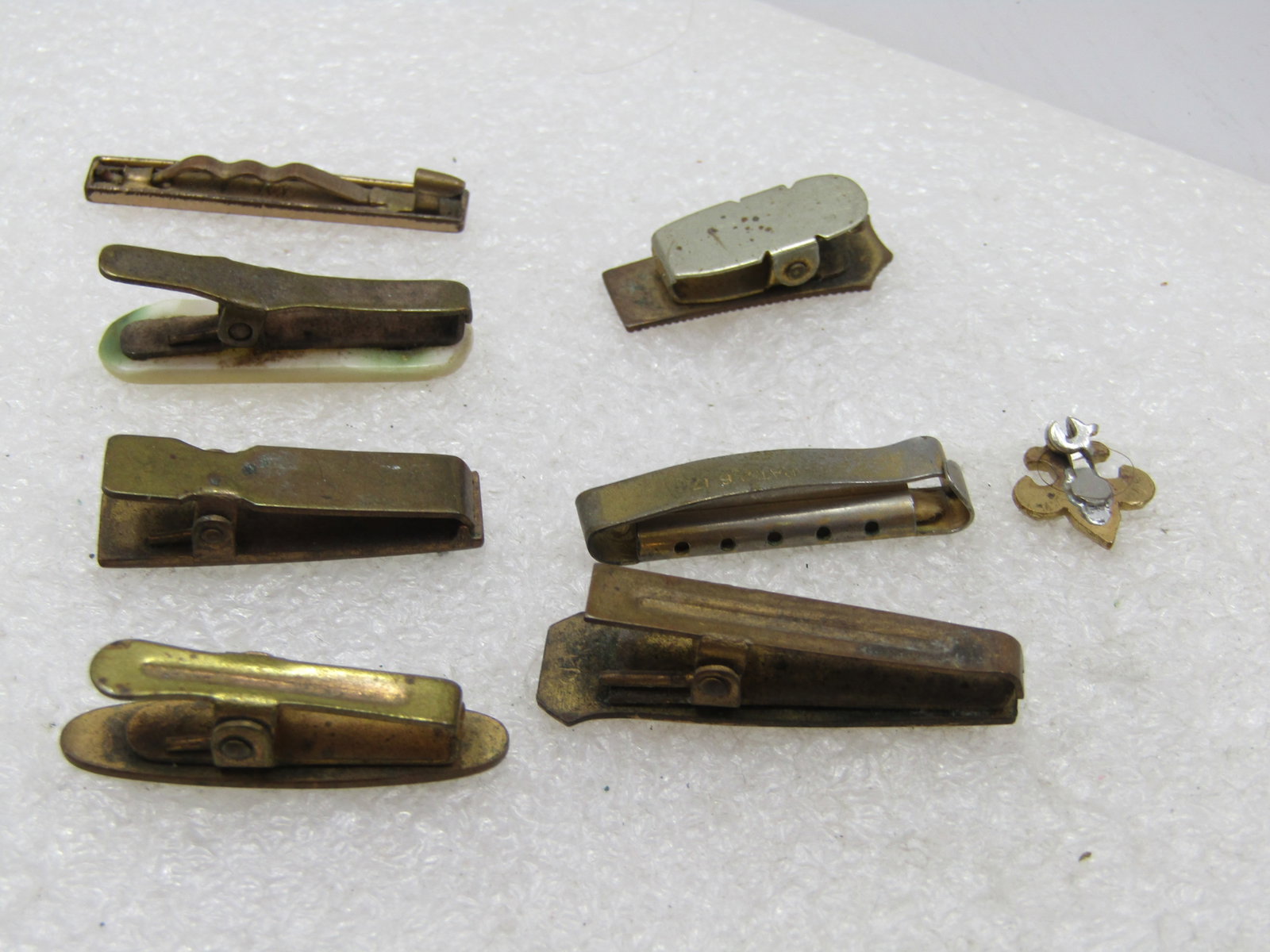 Vintage Lot of Seven Clips and a Boy Scout Emblem, Victorian to 1920's - 7