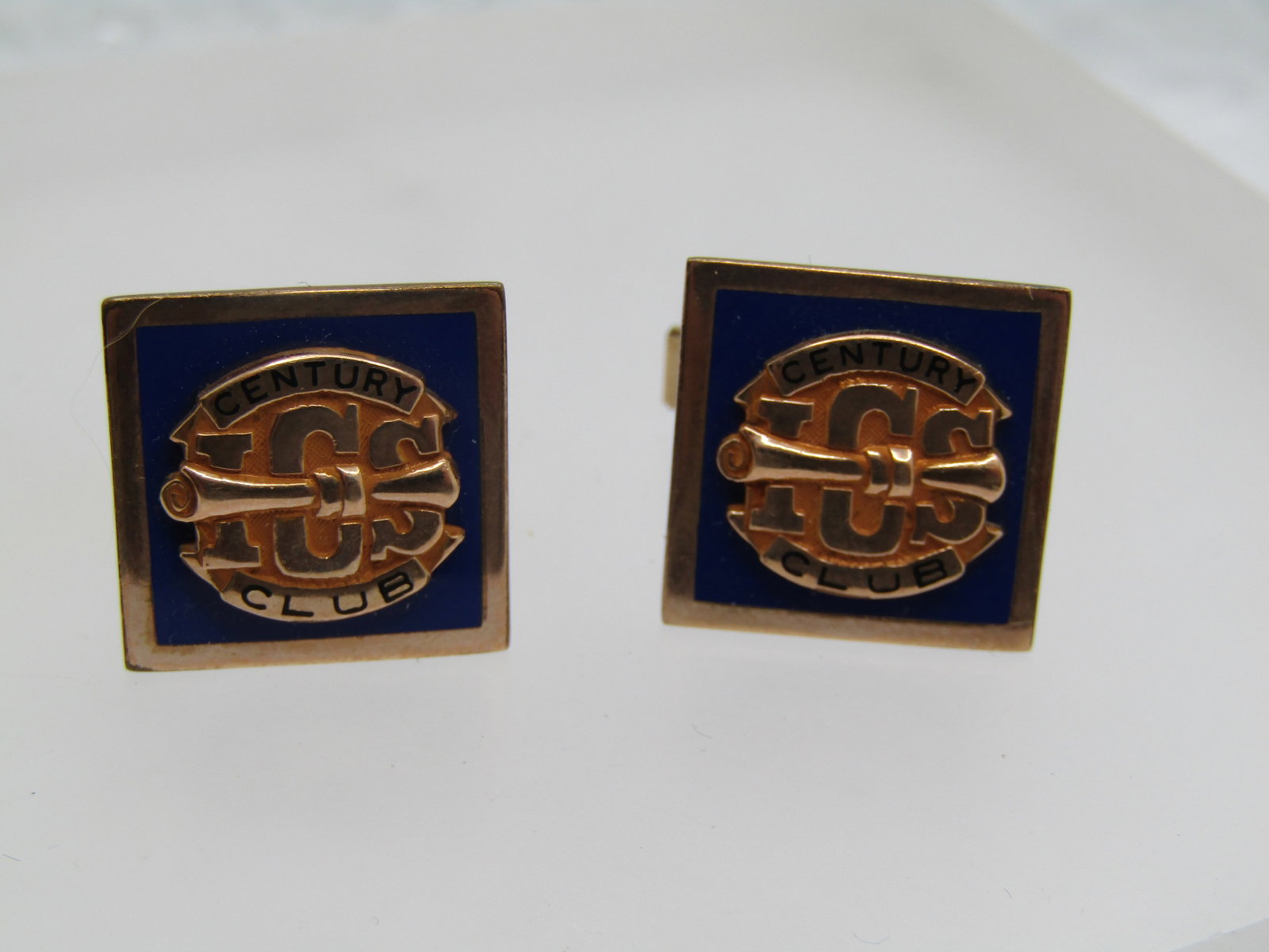 Vintage Century Club Cufflinks, Signed/Marked M1/10 10kt DP: Title: Vintage Century Club Cufflinks, Signed/Marked M1/10 10kt DP Description: Vintage Century Club Cufflinks, Signed/Marked M1/10 10kt DP on the back of the top of the cufflinks and marked 1/20