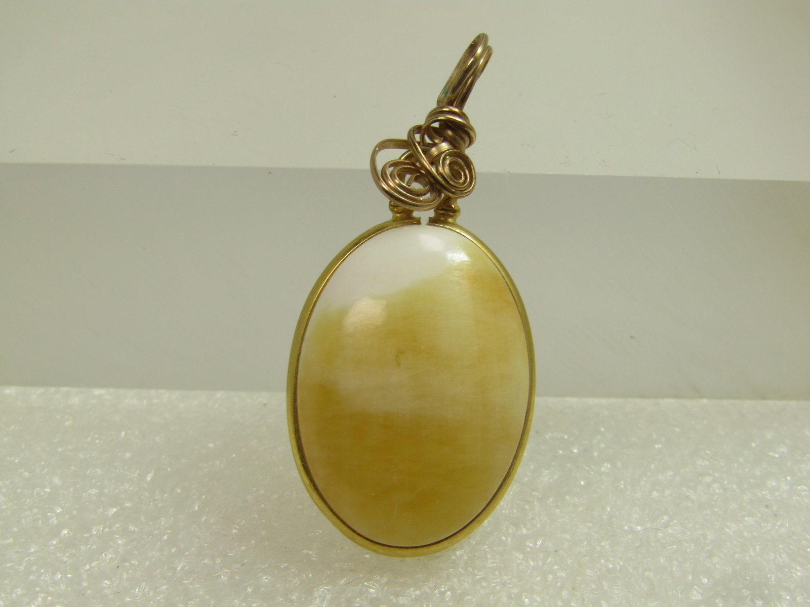 Vintage Yellow/White Stone Pendant, Wrapped GF Wire, 1990's: Title: Vintage Yellow/White Stone Pendant, Wrapped GF Wire, 1990's Description: Vintage Yellow/White Stone Pendant, Wrapped GF Wire, 1990's. This has a bezel that the yellow and white stone sits in